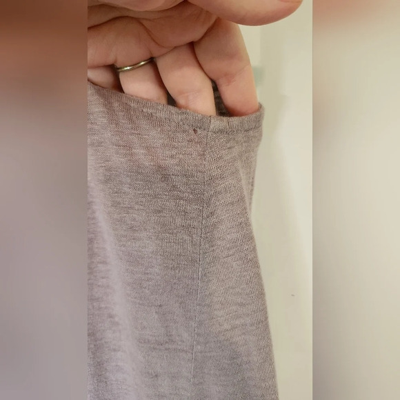 Cynthia Rowley Womens 100% Linen Top Size M Muted Lilac Rhinestones Resort - Picture 4 of 8